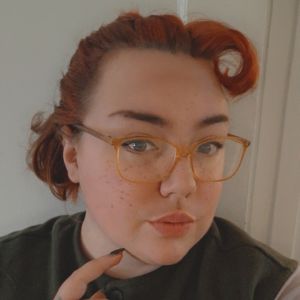 Mikayla pet sitter - Kenosha Pet Sitter